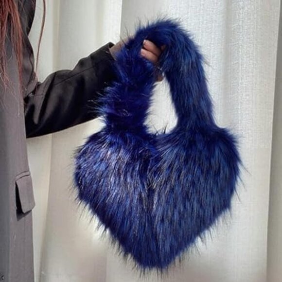 Furry Heart-Shaped Crossbody Bag Faux Fur Small Shoulder Purse for Women - Picture 5 of 6